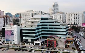 Sarissa Hotel